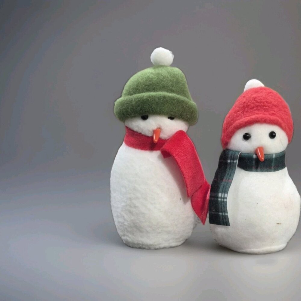 Set Of (2) Target Bullseye Playground Christmas Winter Holiday Decor Snowmen